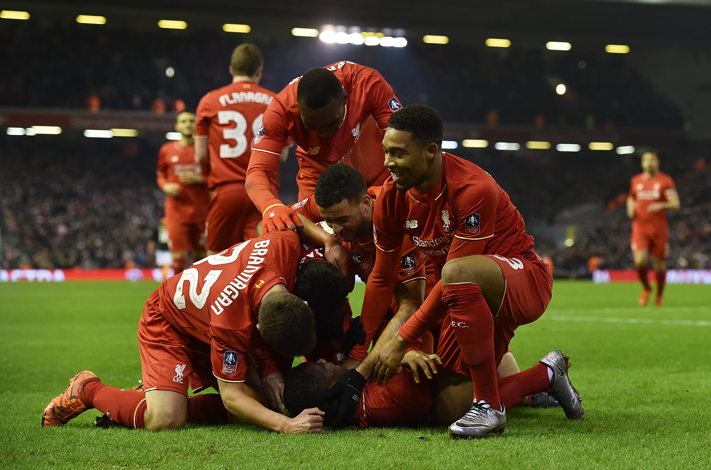 孔帕尼：塔帅说赢了欧洲最强球队？没人会在11月自认为是最强