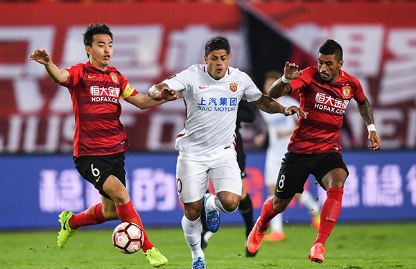 TK谈心中最佳阵容：梅罗入选、魔笛、齐达内、大罗、小罗在列