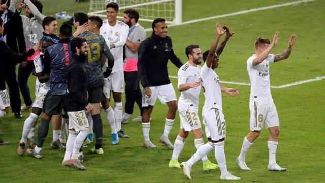 双红会18亿欧元大战！数据示曼联难破10年魔咒（双红会18亿欧总身价对决：数据称曼联恐难打破十年魔咒）