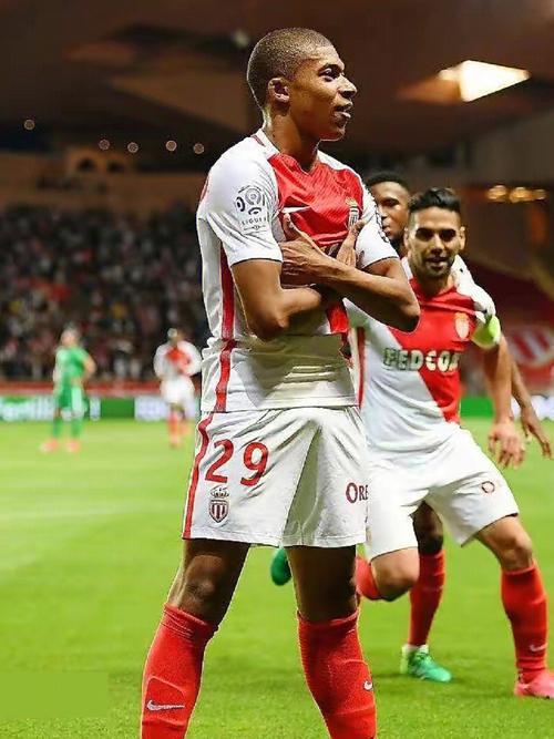 土足协公布全部1024名非法投注球员名单，土超三强仅费内巴切无人上榜