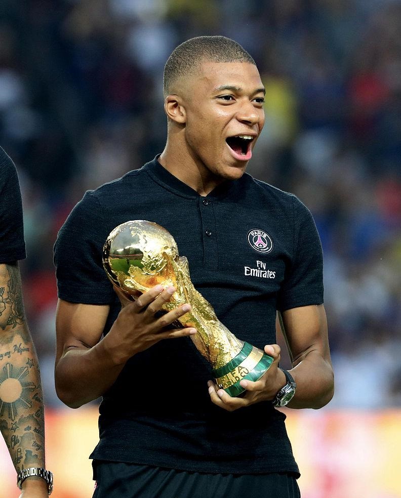 澳门12月博彩毛收入同比跌2% 疫情后首次出现倒退