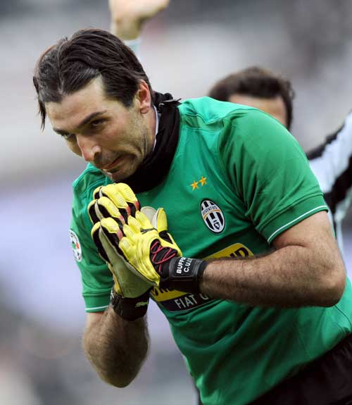 维希涅夫斯基：主场对阵荷兰是梦想，上场吃牌是因不懂规则