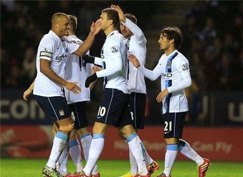 扎瓦拉球员：C罗是世界第二好的球员，本场比赛我们充满斗志（扎瓦拉球员：C罗位列世界第二，此战我们士气高涨）